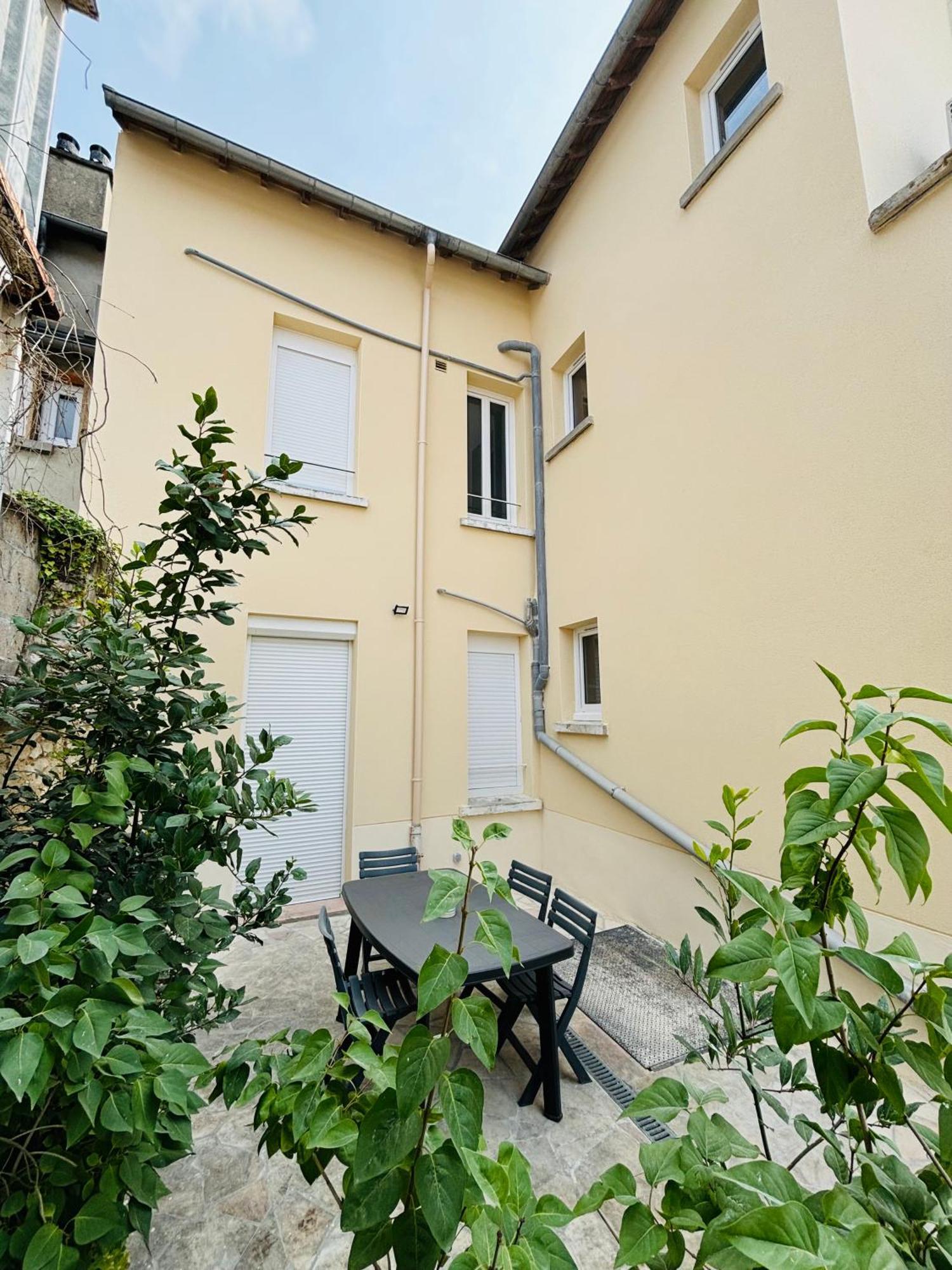 Appartement Hyper Centre De Montargis Ngoại thất bức ảnh